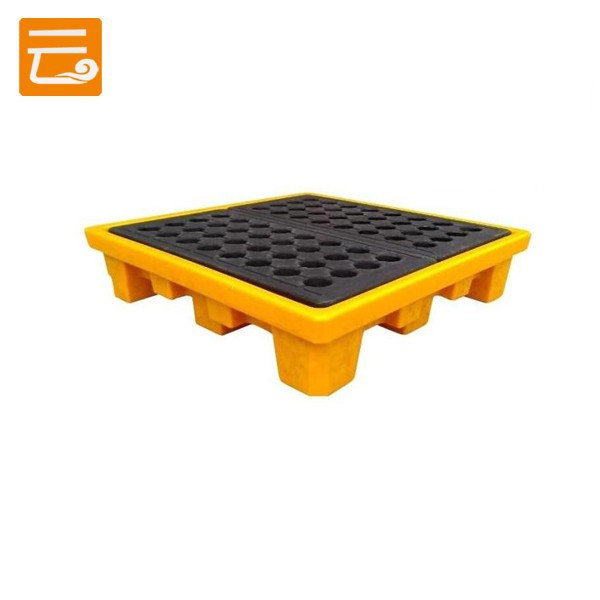 4 pahu HDPE Spill Containment Pallet