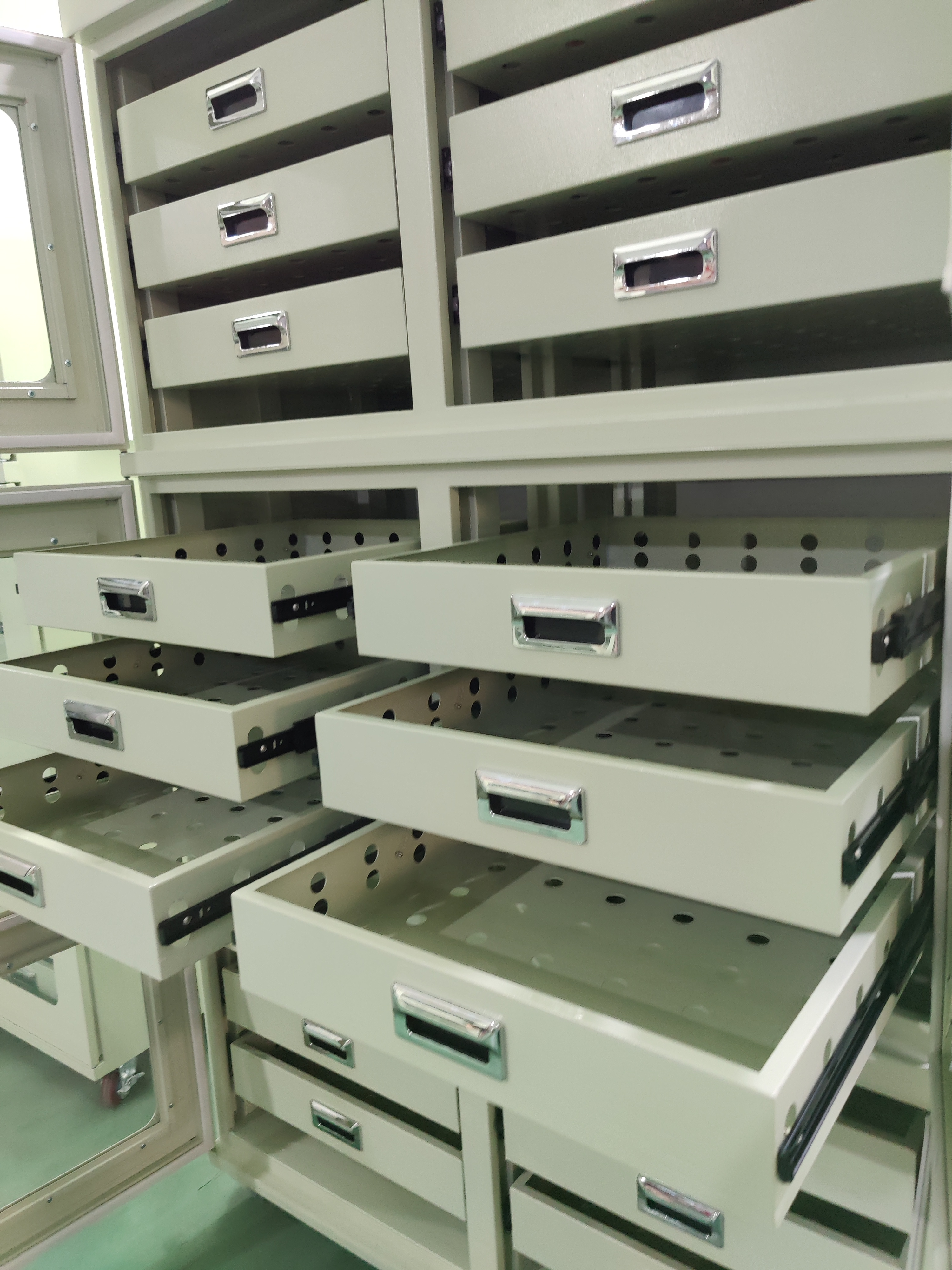 Weekly Report -Yunboshi Dry Cabinet for Moisture Sensitive Materials